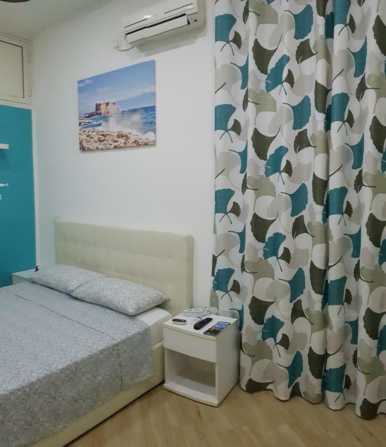 One Apartment *